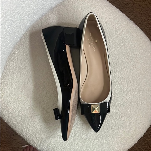 Kate Spade Black Flats with Bow Detail - Picture 3 of 5